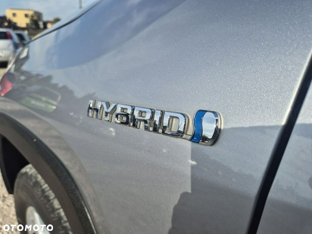 Toyota RAV4 - 11