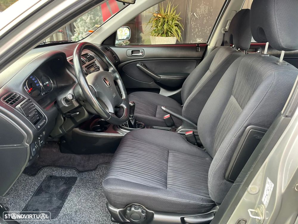 Honda Civic Aerodeck - 11