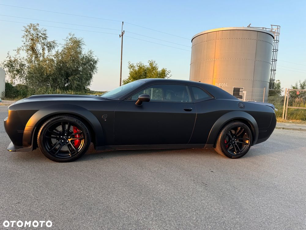 Dodge Challenger 6.2 Hellcat Widebody - 17