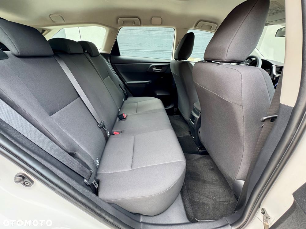 Toyota Auris 1.6 Active - 23