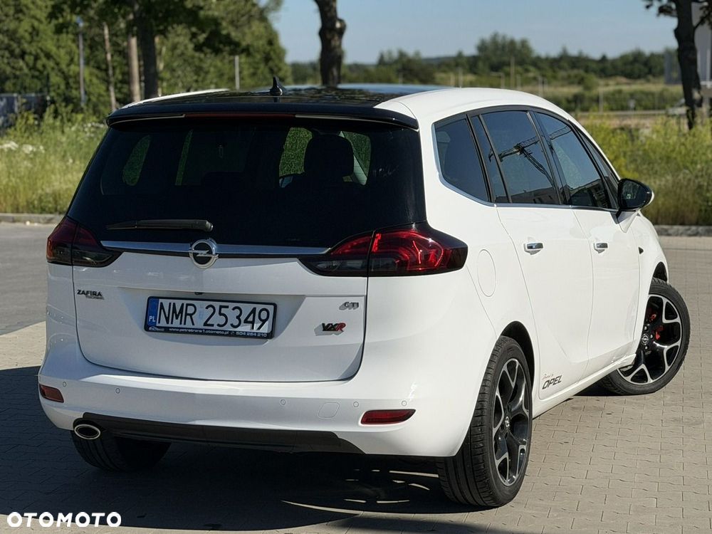 Opel Zafira 2.0 CDTI Cosmo EcoFLEX S&S - 10