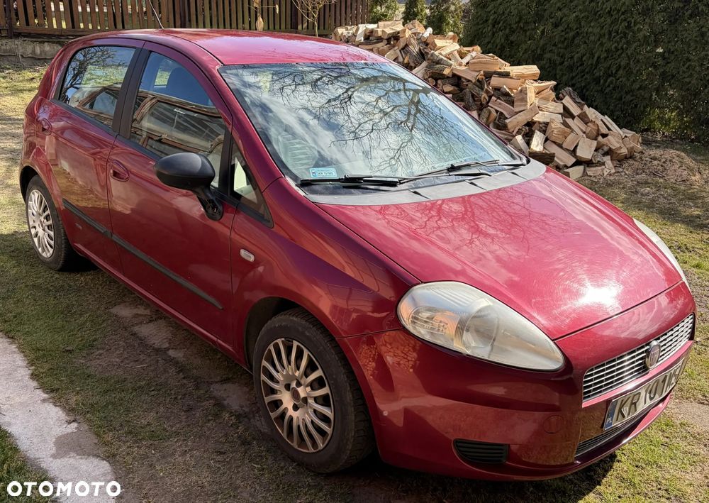 Fiat Grande Punto - 4