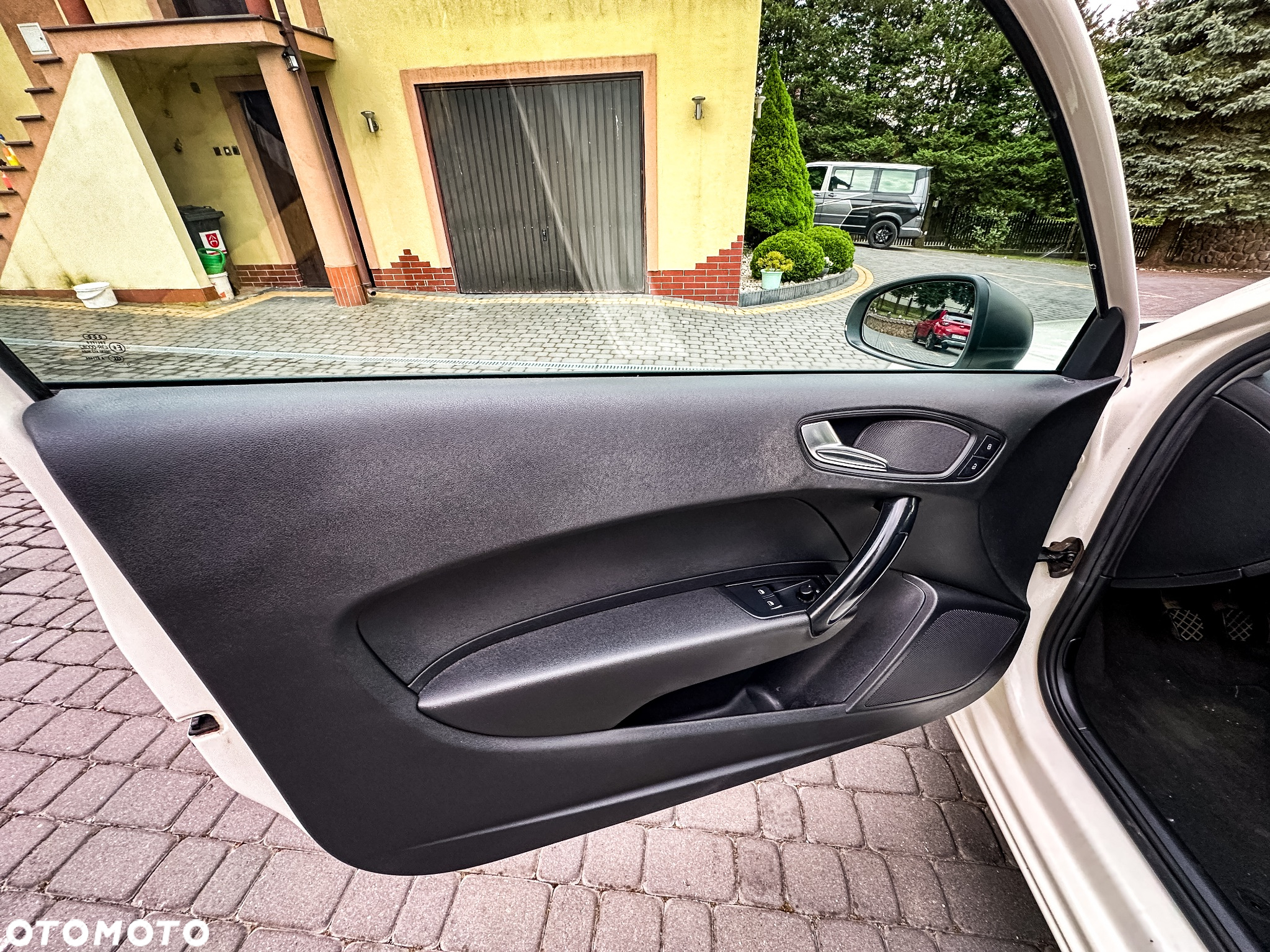 Audi A1 1.2 TFSI Ambition - 28