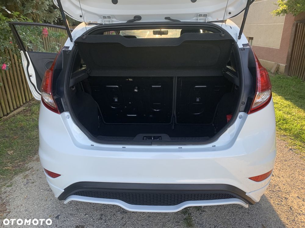 Ford Fiesta - 4