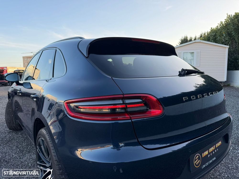 Porsche Macan S - 22