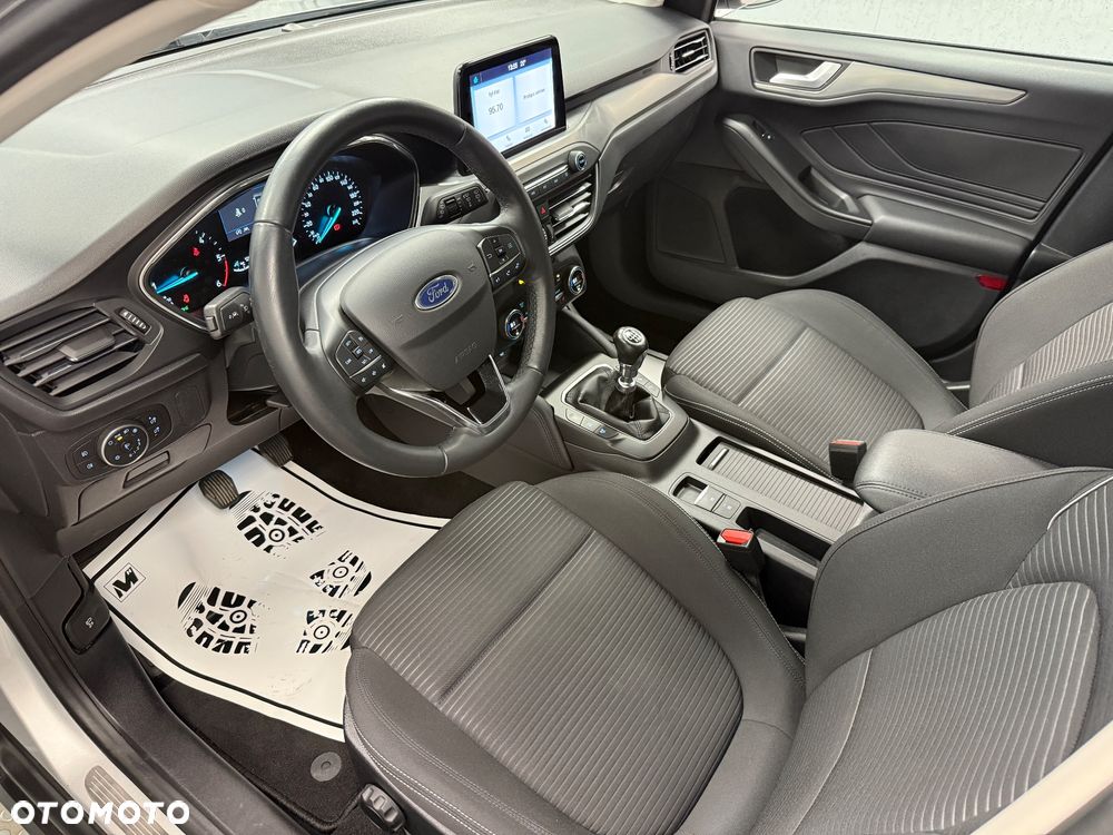 Ford Focus - 6