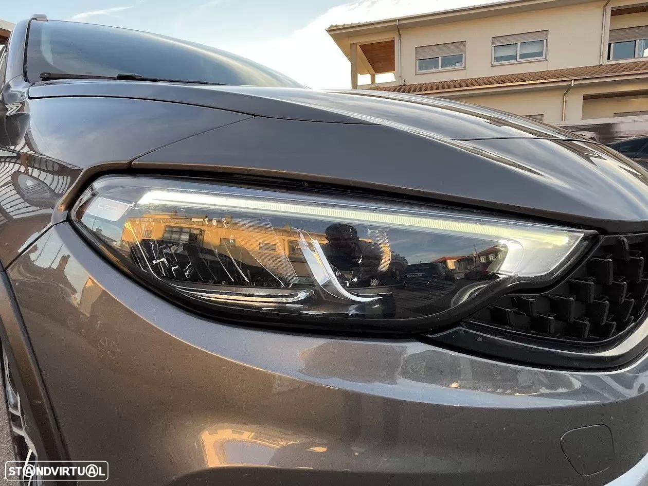 Fiat Tipo Cross 1.0 GSE T3 City - 22