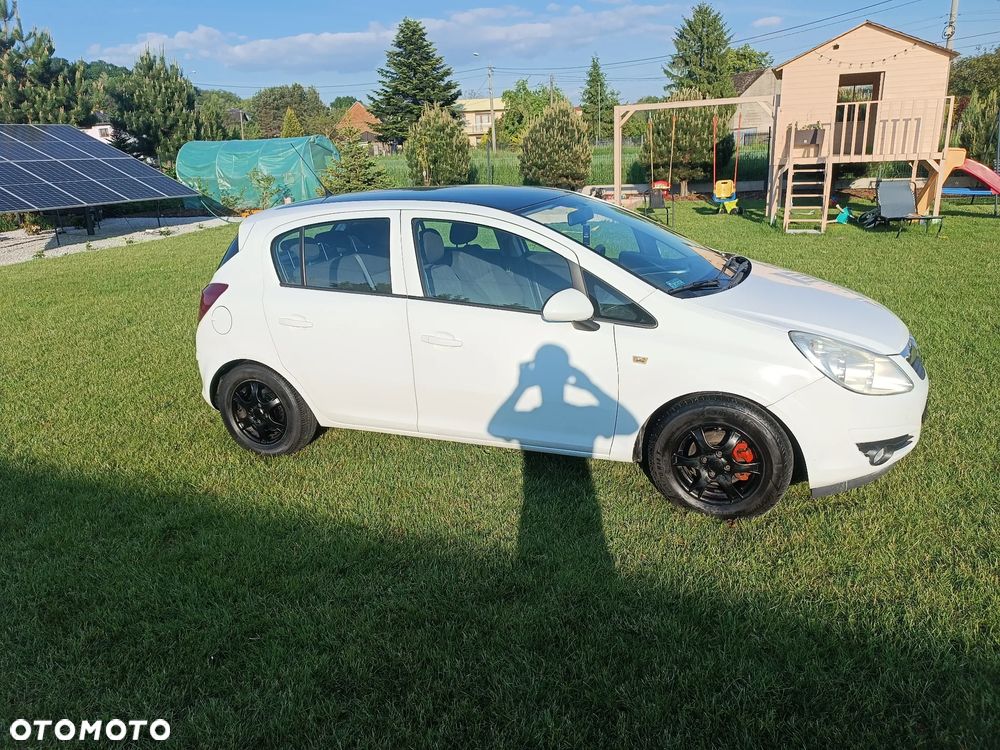 Opel Corsa 1.4 16V Edition - 5
