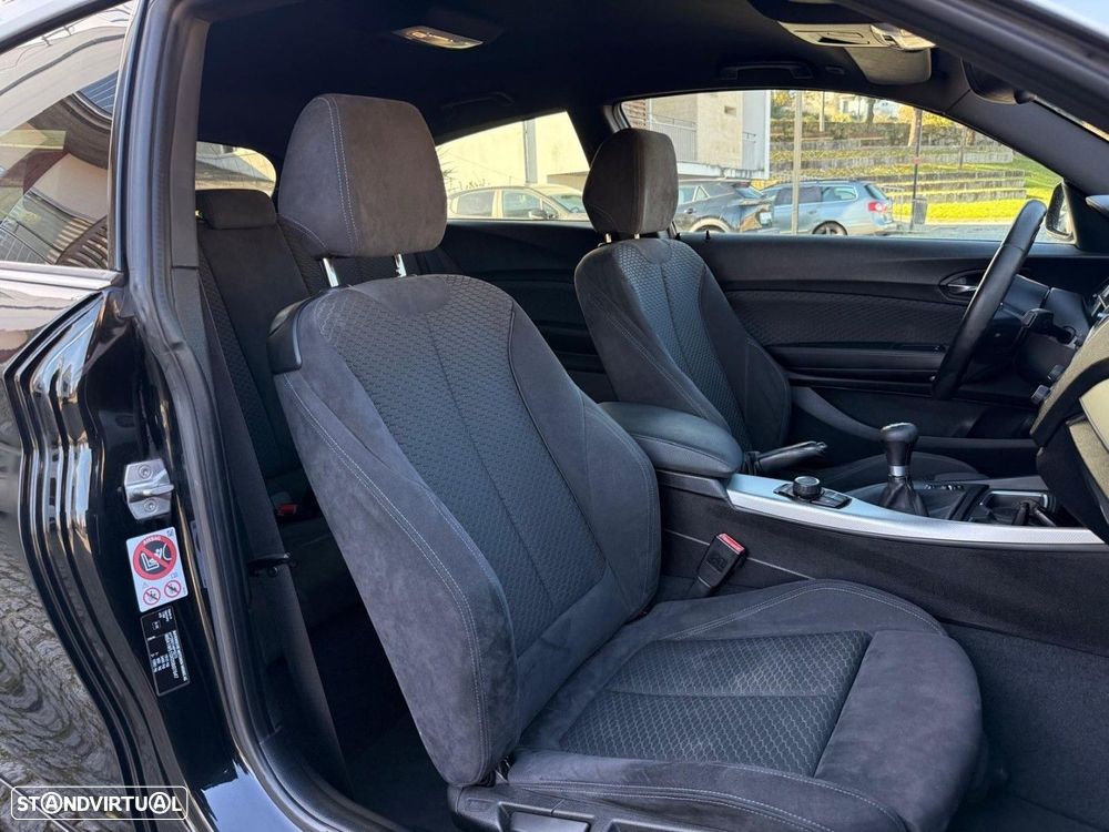 BMW 118 d Pack M - 34