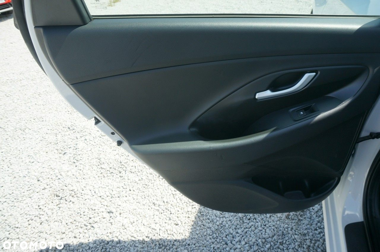 Hyundai i30 - 22