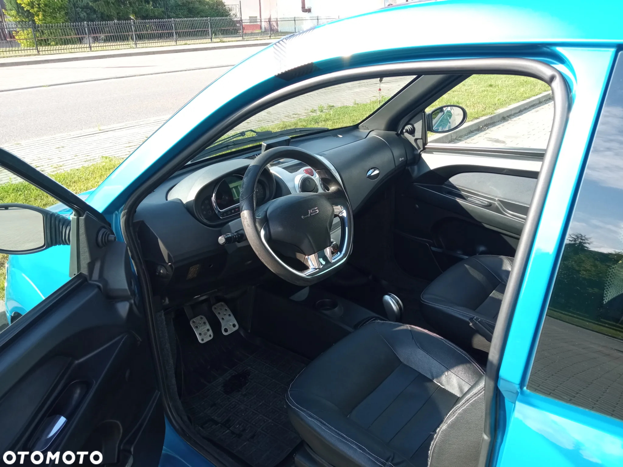 Ligier IXO - 4