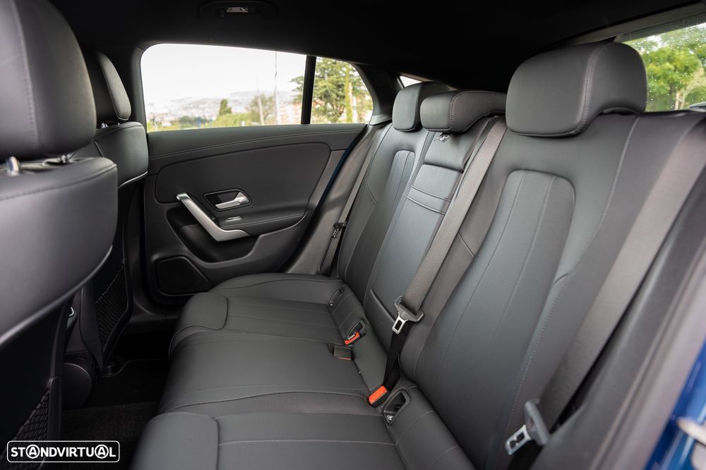 Mercedes-Benz CLA 250 e 8G-DCT Special Edition - 11