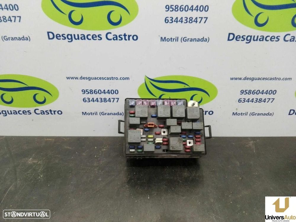 CAIXA RELÉS / FUSÍVEIS KIA SHUMA II SEDAN 2004 -15424198 - 4