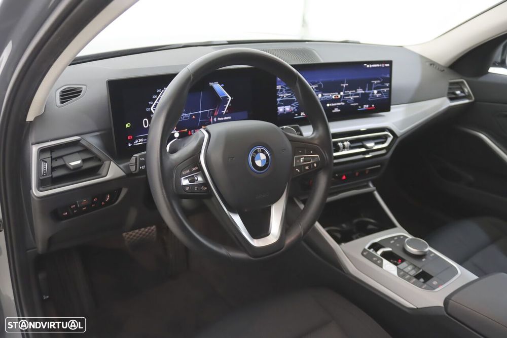BMW 320 e Corporate Edition Auto - 4