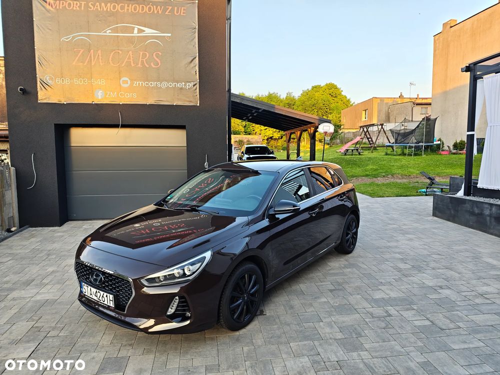 Hyundai i30 1.4 T-GDI Intro Edition - 1