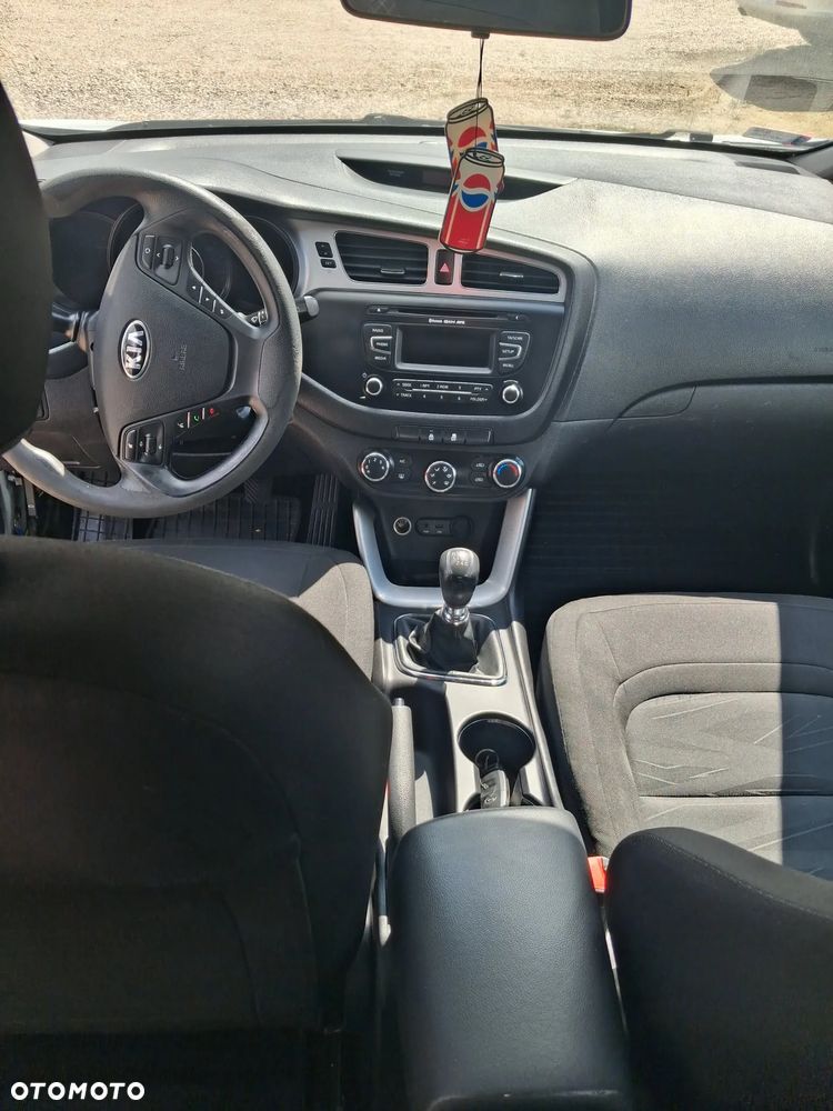 Kia Ceed 1.4 L - 3