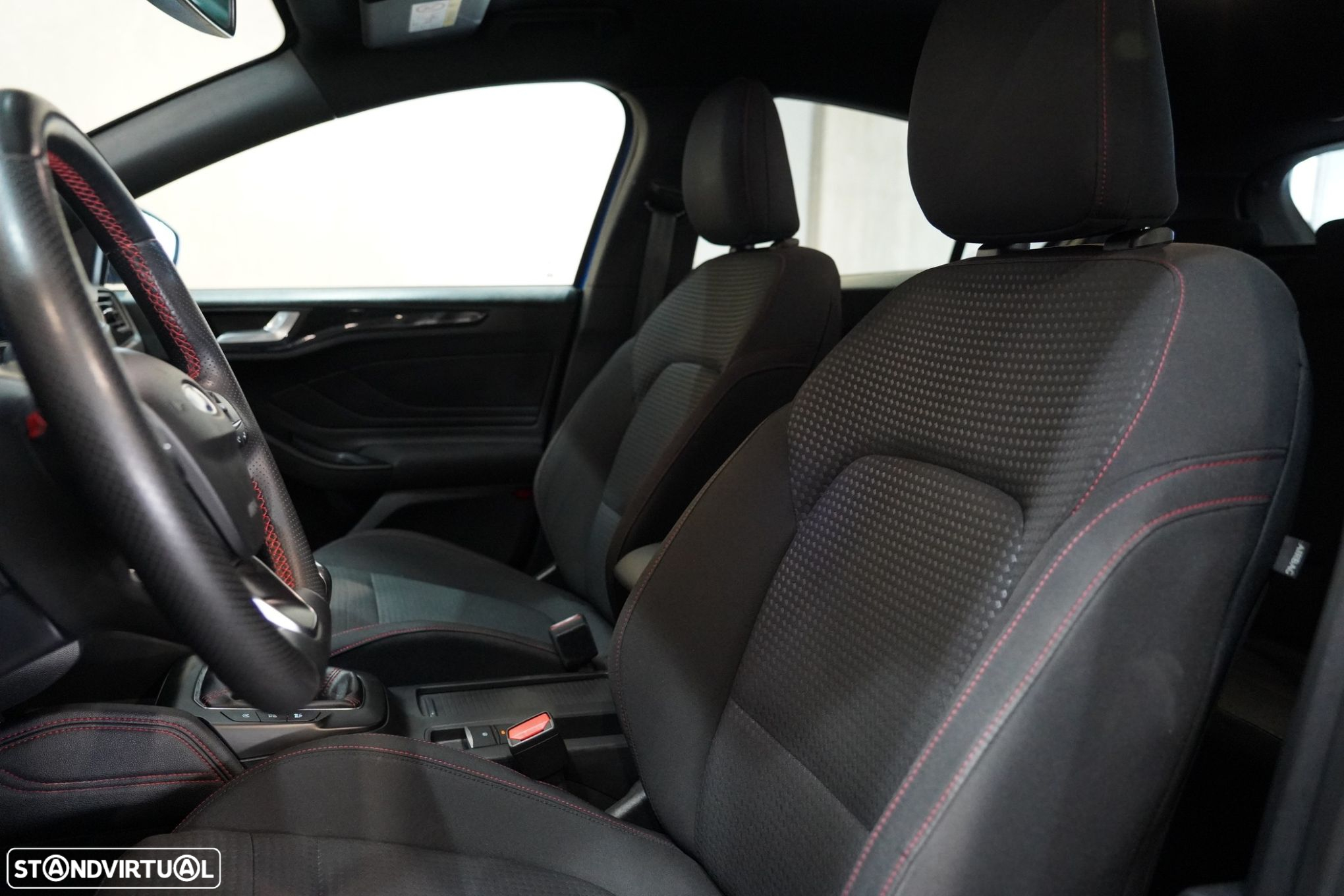 Ford Focus 1.0 EcoBoost ST-Line - 18