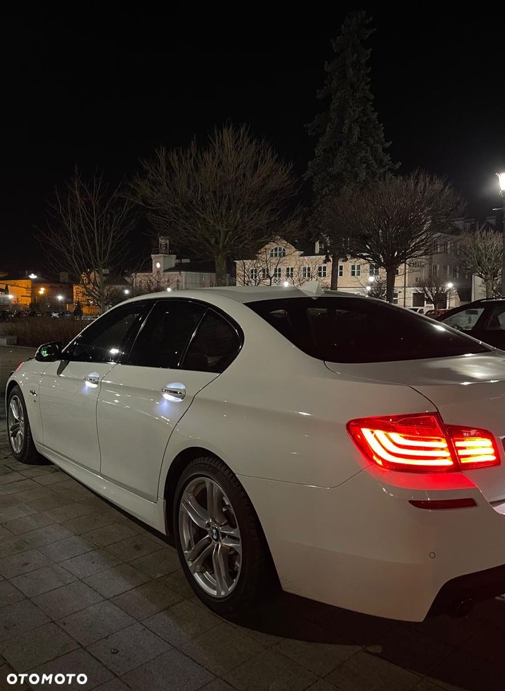 BMW Seria 5 535d xDrive - 4