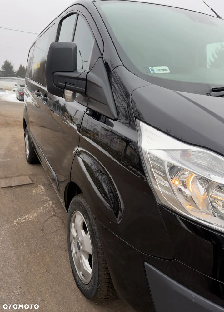 Ford TRANSIT CUSTOM - 8
