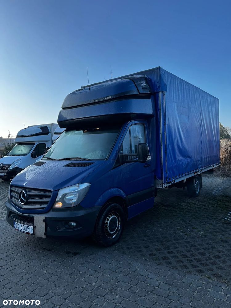 Mercedes-Benz Sprinter - 4