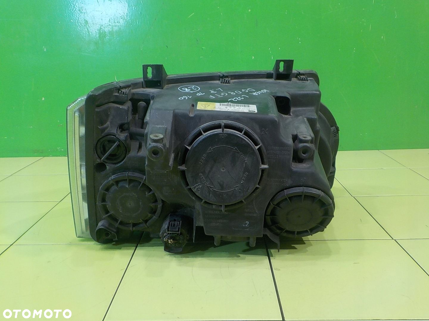 RANGE ROVER L322 LIFT 3.6 TD V6 AUT 08r 5D XENON lampa lewa przod - 4