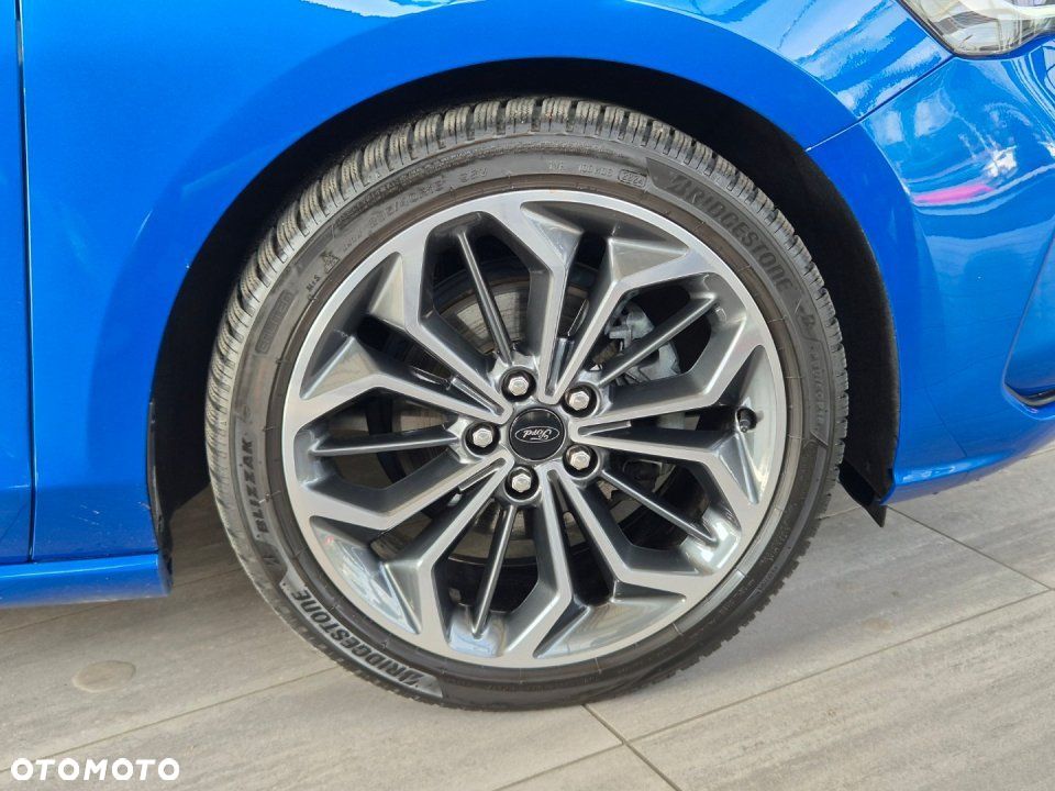 Ford Focus - 12