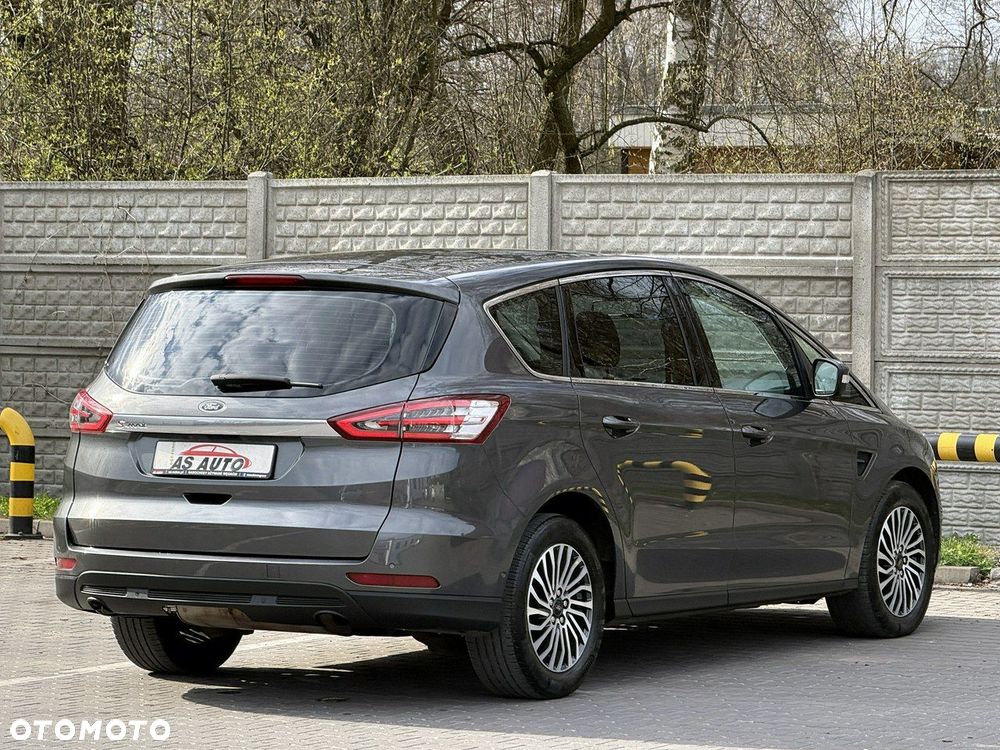 Ford S-Max 2.0 EcoBlue Titanium - 36