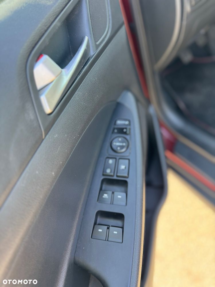 Hyundai Tucson 1.6 Turbo 2WD Advantage - 16