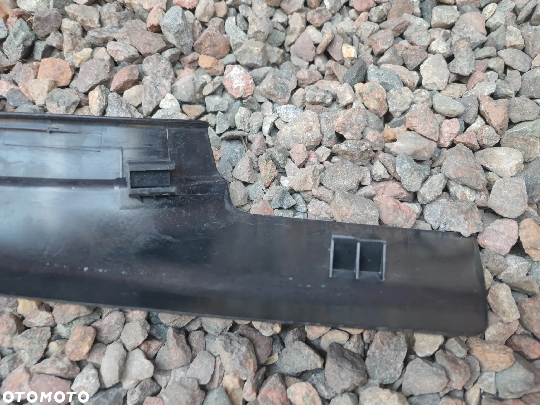 BMW E46 COUPE / M3 / ORYGINALNE LISTWA MASKUJĄCA PROGU WEWNĘTRZNA LEWA / PRAWA / CZARNA ( OSŁONA KRAWĘDZI / USZCZELKI  ) O NR. 51 47 8 239 960 /  51 47 8 239 959 OEM W BARDZO DOBRYM STANIE - 10