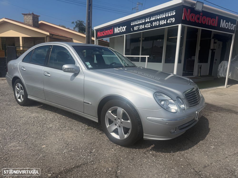 Mercedes-Benz E 220 CDI Auto Avantgarde - 1