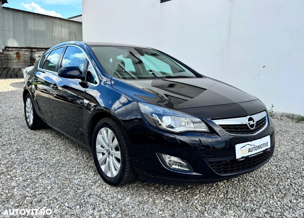 Opel Astra - 1