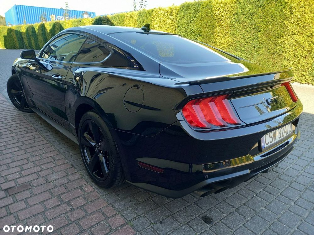 Ford Mustang 5.0 V8 GT - 8
