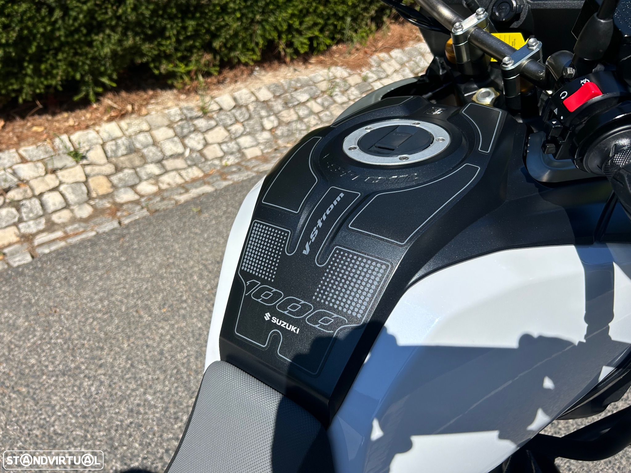 Suzuki V Strom 1000 - 19