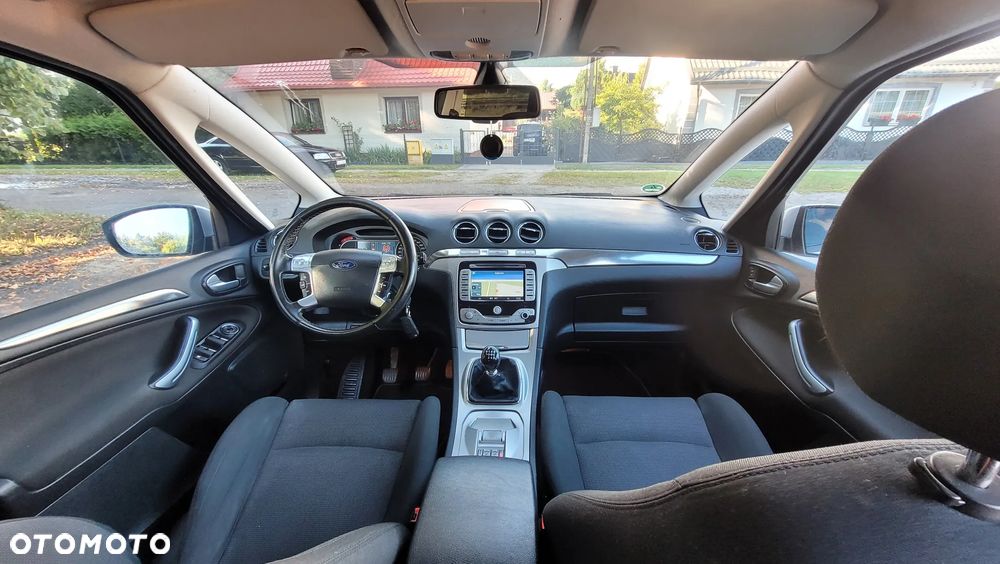 Ford S-Max 2.0 TDCi DPF Business Edition - 25