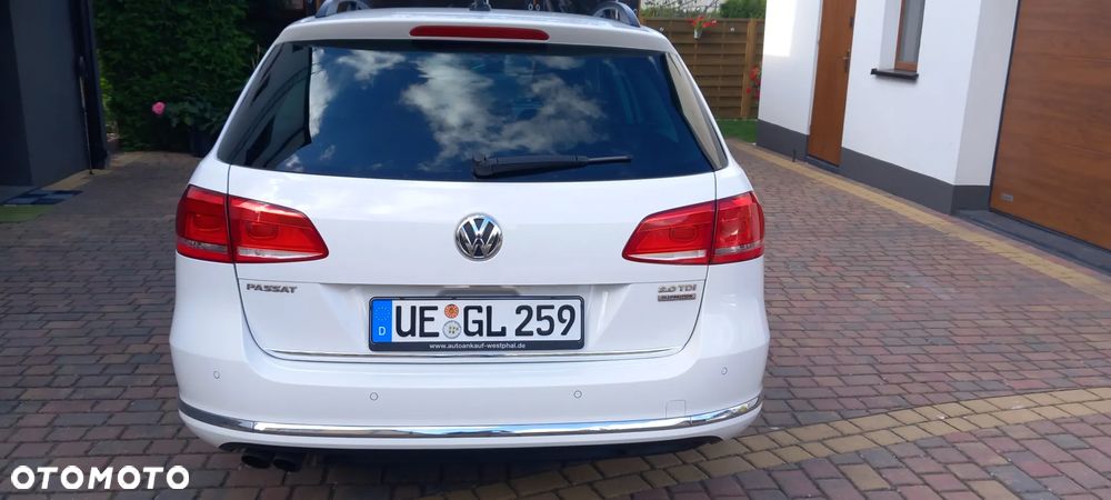 Volkswagen Passat Variant 2.0 TDI 4Motion BlueMotion Technol Highline - 3