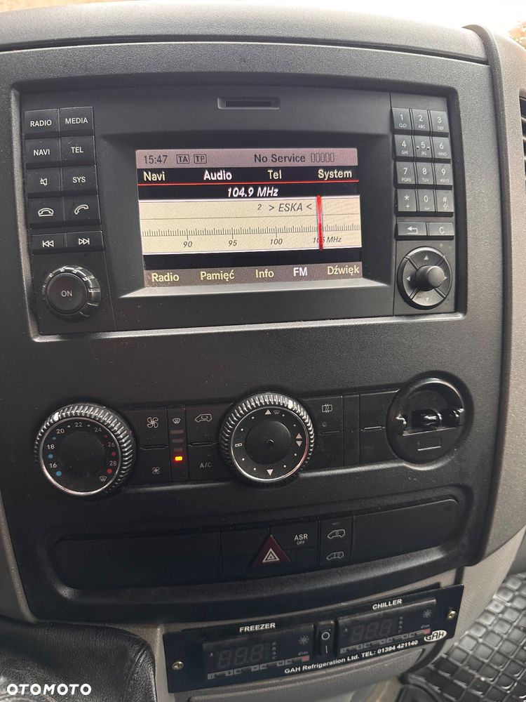 Mercedes-Benz Sprinter - 4