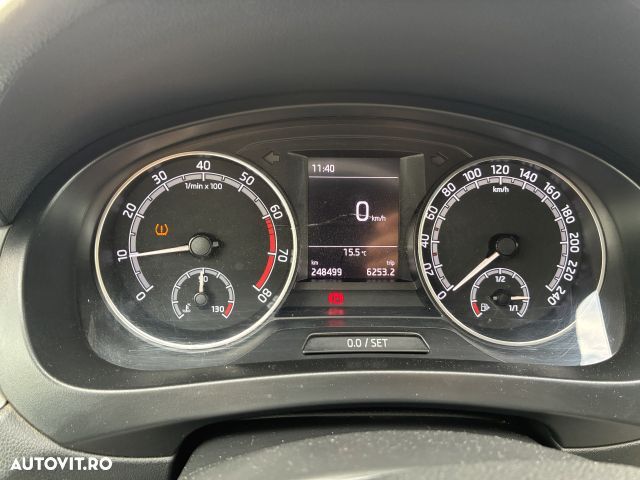 Skoda RAPID - 16