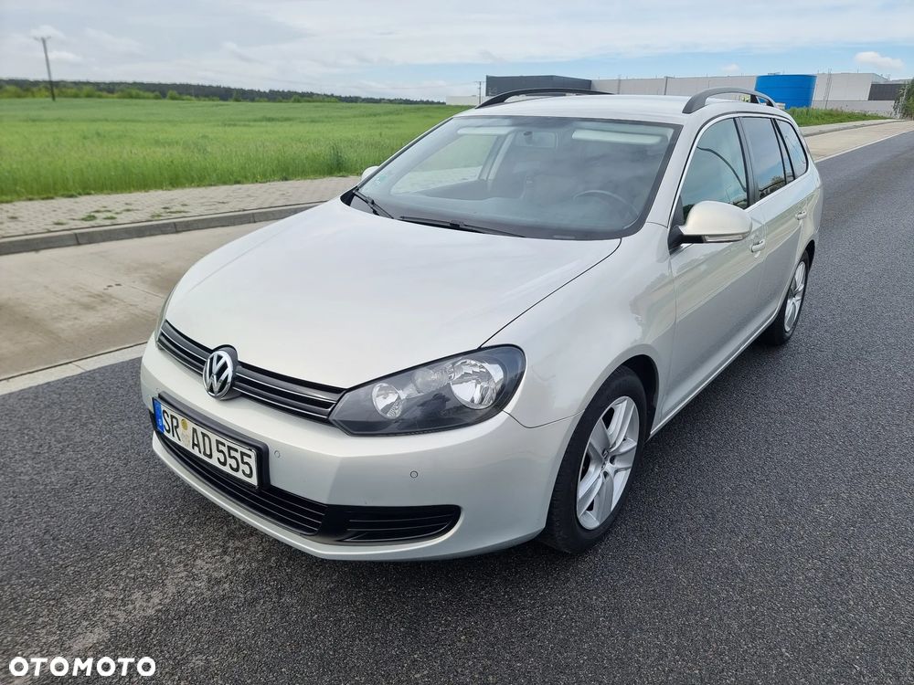 Volkswagen Golf - 1