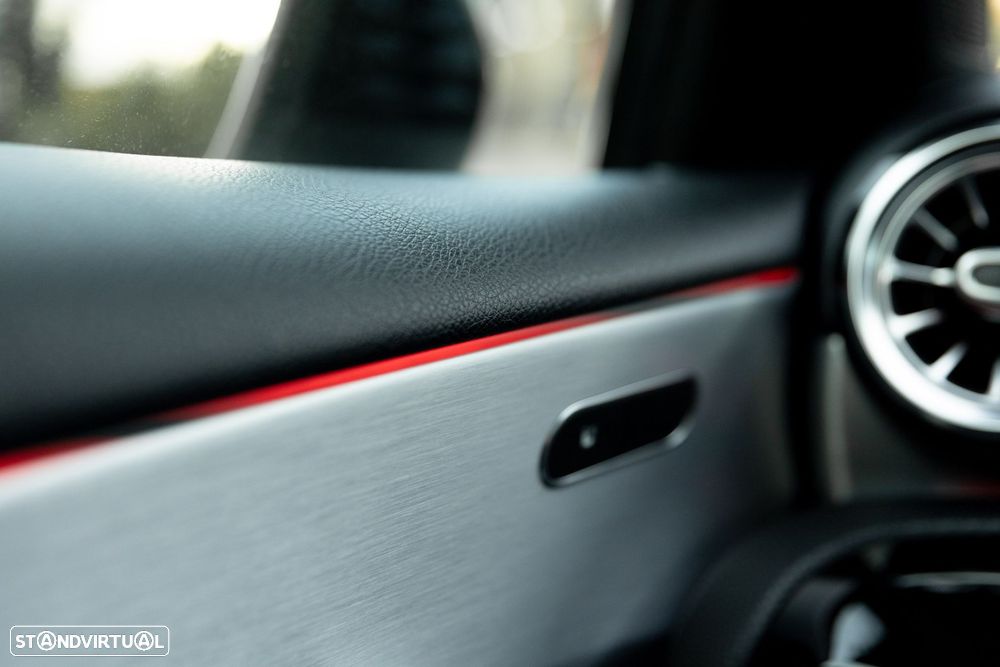 Mercedes-Benz A 180 d AMG Line Aut. - 52