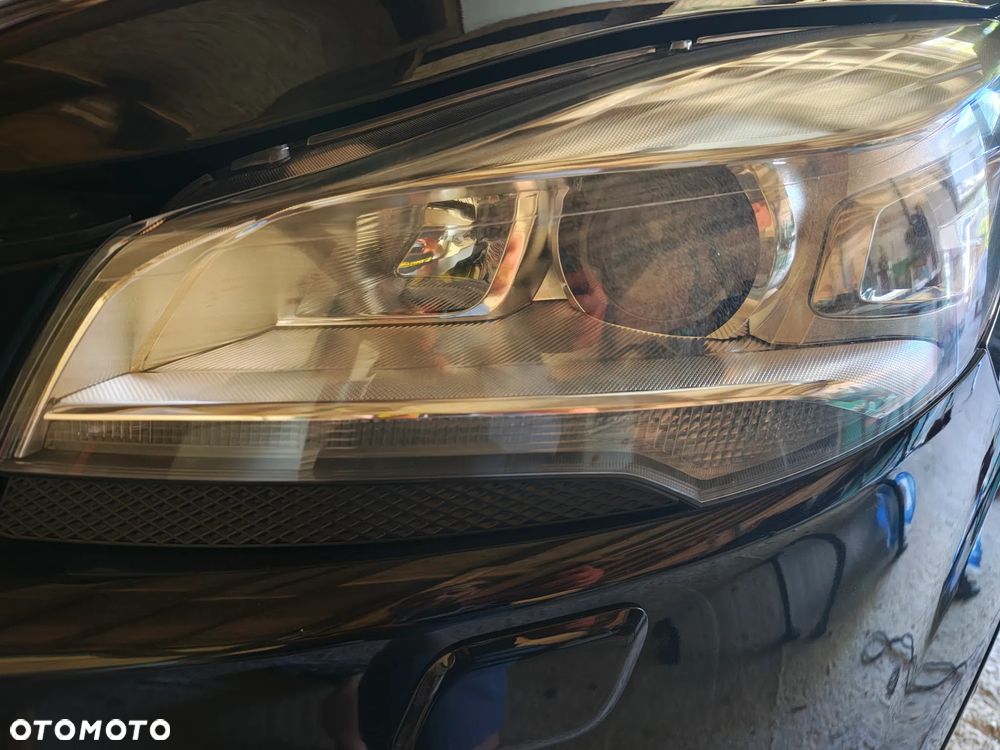 Ford Kuga 2.0 TDCi Individual MPS6 - 9