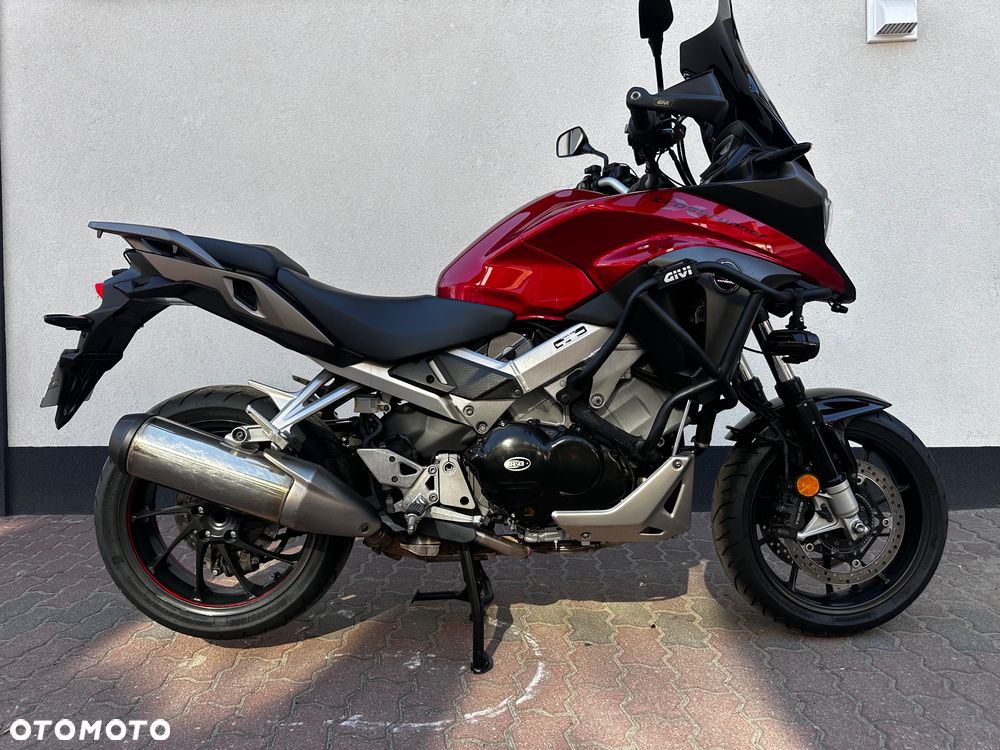 Honda VFR - 5