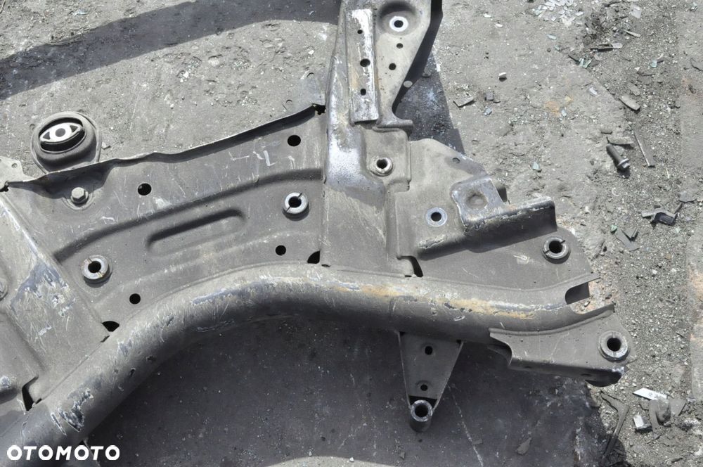 MERCEDES VITO W447 SANKI ZAWIESZENIA - 9