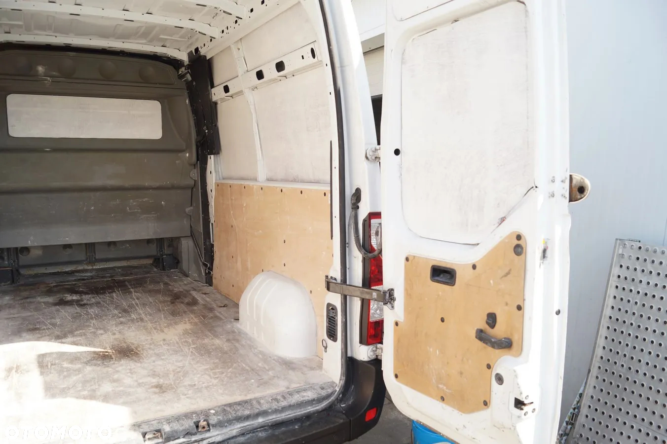 Renault Master - 32