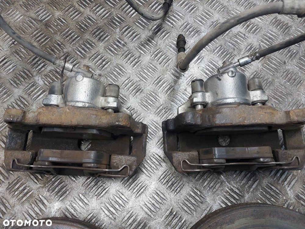 TARCZE HAMULCOWE PRZÓD + KLOCKI + ZACISKI VOLKSWAGEN GOLF V 1.9 TDI - 3