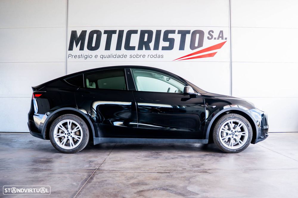 Tesla Model Y Long Range Tração Integral - 9