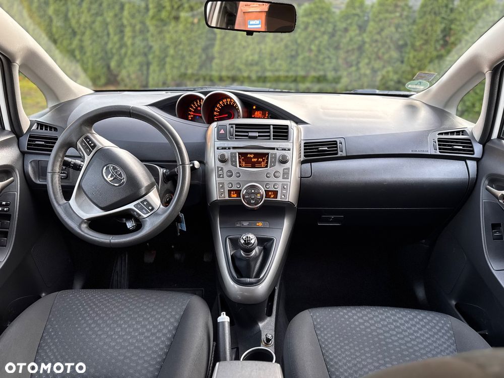 Toyota Verso 1.6 7-Sitzer Life - 22