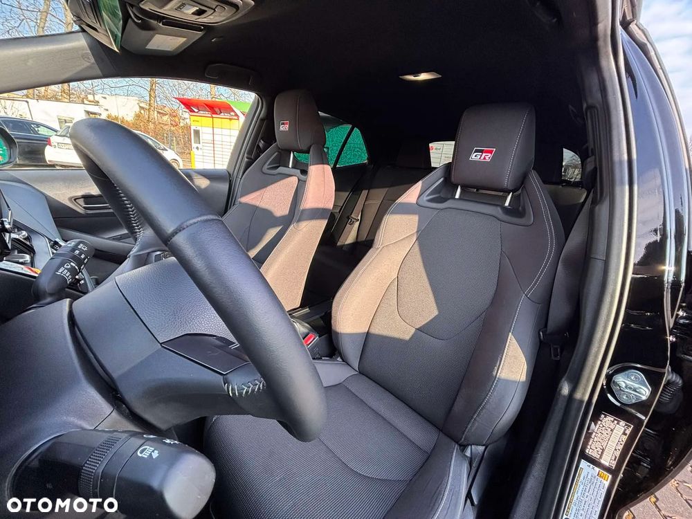 Toyota Corolla 1.6 GR Sport - 18