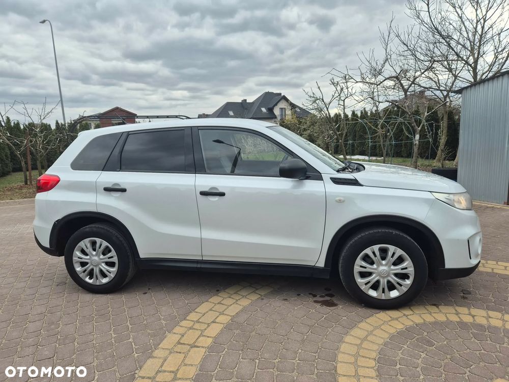 Suzuki Vitara 1.6 Comfort 2WD - 6