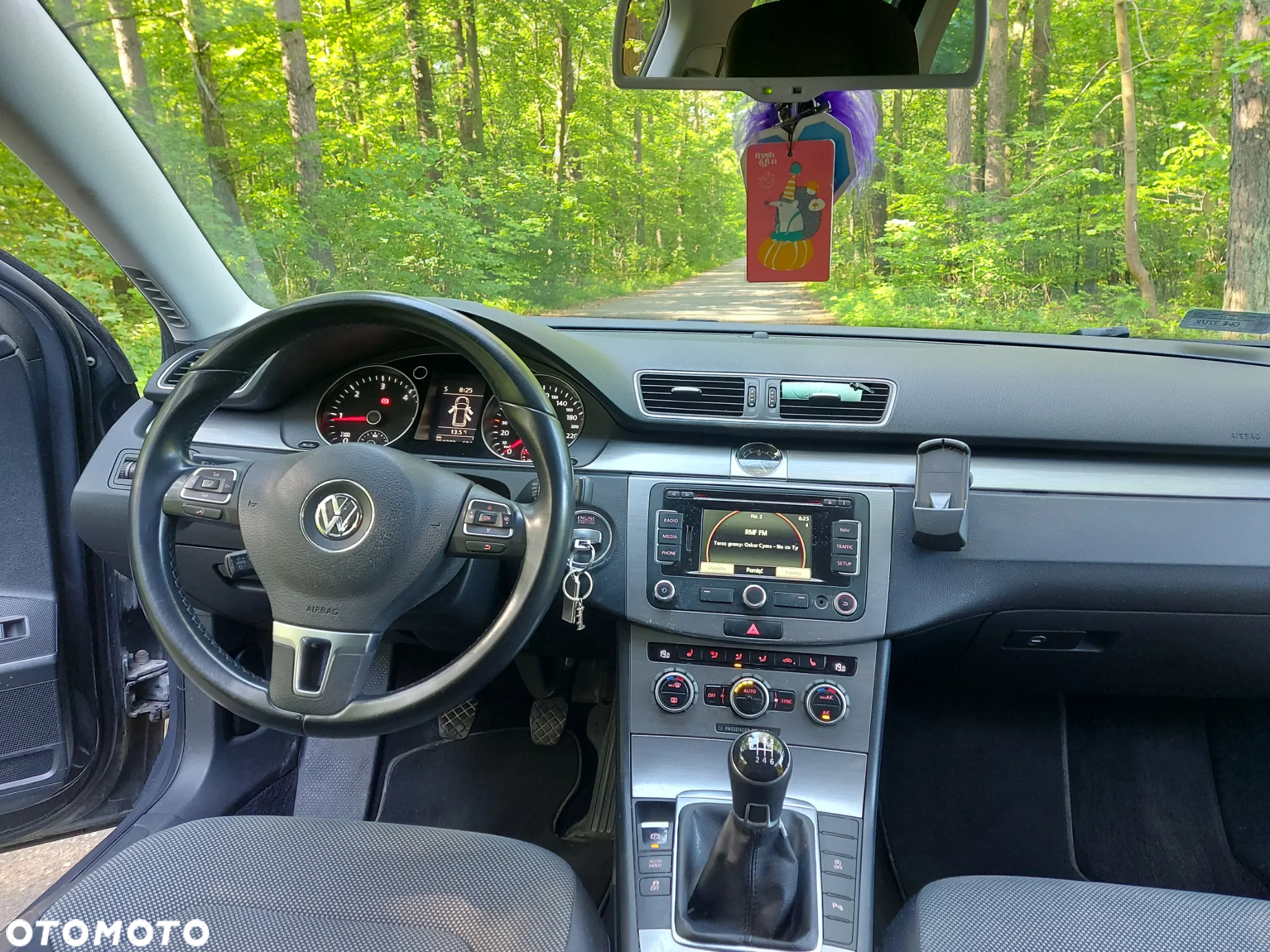 Volkswagen Passat 2.0 TDI Highline - 12