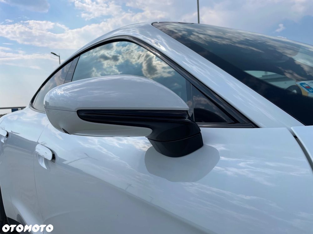 Porsche Taycan 4S Performance Plus - 18